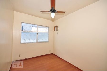 Casa de condomínio à venda com 66m², 2 quartos e 1 vagaQuarto 2