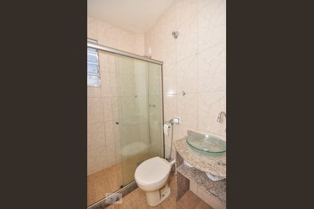 Casa de condomínio à venda com 66m², 2 quartos e 1 vagaBanheiro