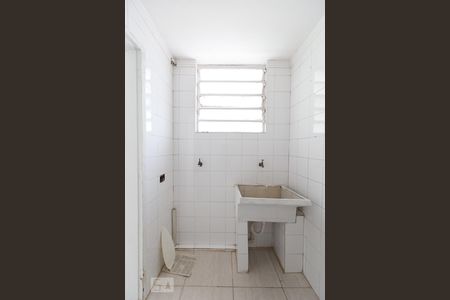 Apartamento à venda com 72m², 2 quartos e 1 vagaÁrea de Serviço