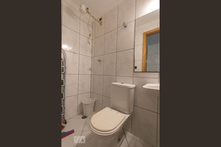 Apartamento para alugar com 202m², 4 quartos e 4 vagasBanheiro de serviço 