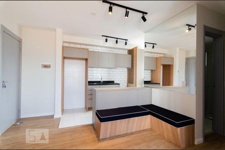 Sala de apartamento à venda com 2 quartos, 54m² em Novo Taquaral, Campinas