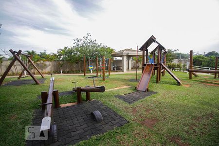 Apartamento para alugar com 94m², 2 quartos e 2 vagasPlayground