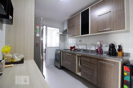 Apartamento para alugar com 94m², 2 quartos e 2 vagasCozinha