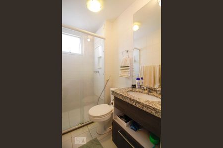 Apartamento para alugar com 94m², 2 quartos e 2 vagasBanheiro da Suíte