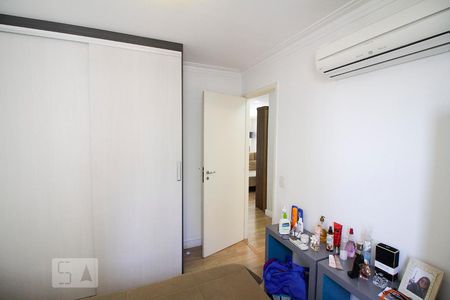 Apartamento para alugar com 94m², 2 quartos e 2 vagasQuarto