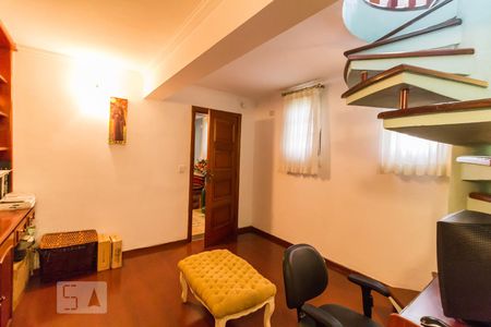 Casa à venda com 1212m², 3 quartos e 5 vagasBiblioteca