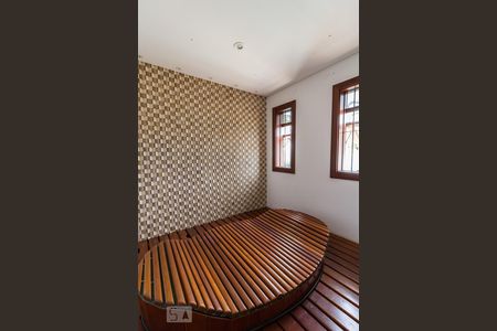 Casa à venda com 1212m², 3 quartos e 5 vagasSpa (suíte principal)