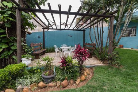 Casa à venda com 1212m², 3 quartos e 5 vagasÁrea externa