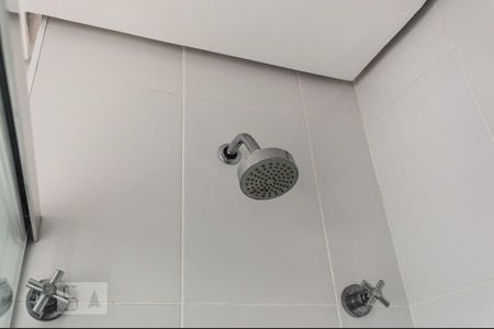 Banheiro de apartamento à venda com 2 quartos, 68m² em Bethaville I, Barueri