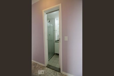 Banheiro de apartamento para alugar com 2 quartos, 47m² em Vila Leopoldina, São Paulo