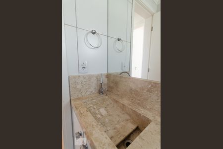 Apartamento à venda com 45m², 2 quartos e 1 vaga Apartamento à venda com 45m², 2 quartos e 1 vagaBanheiro