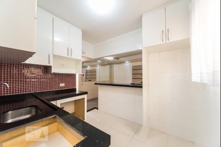 Apartamento para alugar com 62m², 2 quartos e 2 vagas Apartamento para alugar com 62m², 2 quartos e 2 vagasCozinha