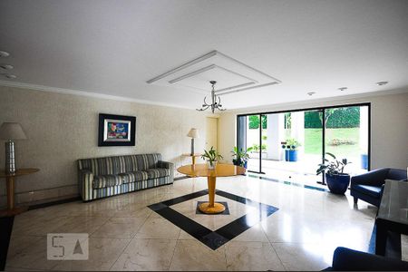 Hall social de apartamento para alugar com 3 quartos, 90m² em Vila Andrade, São Paulo