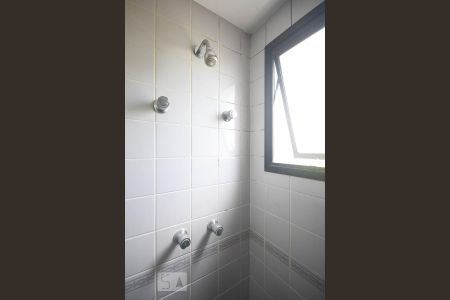 Apartamento à venda com 90m², 3 quartos e 1 vaga Apartamento à venda com 90m², 3 quartos e 1 vagaDetalhe do banheiro suíte
