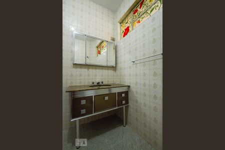 Banheiro de apartamento para alugar com 3 quartos, 97m² em Vila Buarque, São Paulo