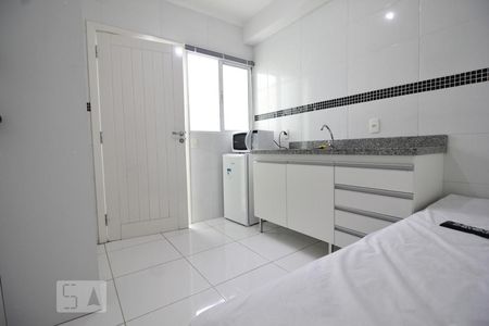 Kitnet de kitnet/studio para alugar com 1 quarto, 28m² em Jardim Peri Peri, São Paulo