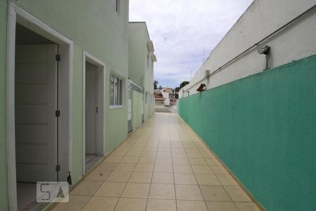 Área externa de kitnet/studio para alugar com 1 quarto, 28m² em Jardim Peri Peri, São Paulo