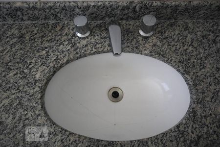 Apartamento à venda com 147m², 3 quartos e 1 vaga Apartamento à venda com 147m², 3 quartos e 1 vagaBanheiro - Suíte 1