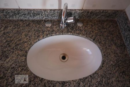 Apartamento à venda com 147m², 3 quartos e 1 vaga Apartamento à venda com 147m², 3 quartos e 1 vagaBanheiro - Suíte 2