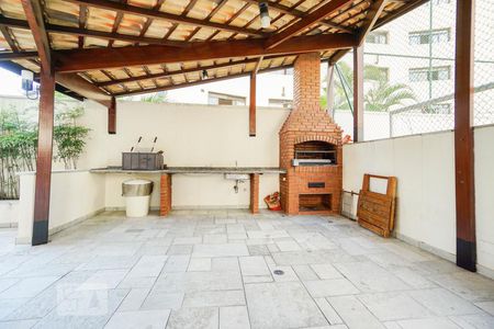 Apartamento à venda com 130m², 3 quartos e 4 vagas Apartamento à venda com 130m², 3 quartos e 4 vagaschurraqueira