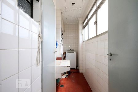 Apartamento à venda com 92m², 3 quartos e 1 vagaÁrea de Serviço