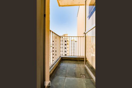 Varanda de apartamento para alugar com 1 quarto, 66m² em Cambuí, Campinas