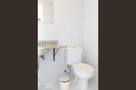 Apartamento à venda com 65m², 3 quartos e 1 vaga Apartamento à venda com 65m², 3 quartos e 1 vagaBanheiro da suíte