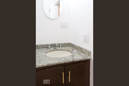 Apartamento à venda com 65m², 3 quartos e 1 vaga Apartamento à venda com 65m², 3 quartos e 1 vagaBanheiro 1