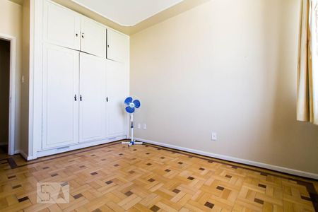 Quarto de apartamento à venda com 3 quartos, 220m² em Centro Histórico, Porto Alegre