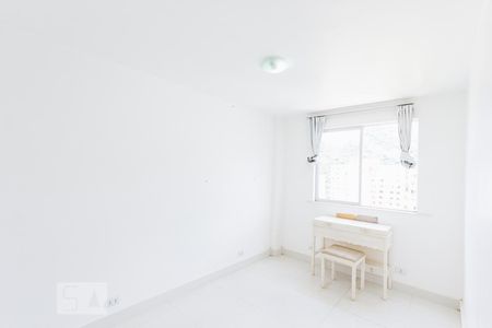 Apartamento à venda com 48m², 2 quartos e 2 vagas Apartamento à venda com 48m², 2 quartos e 2 vagasQuarto 2