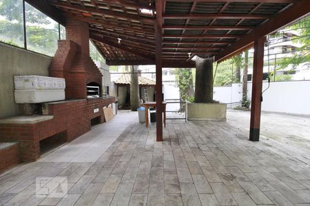 Apartamento à venda com 78m², 1 quarto e 1 vagaChurrasqueira