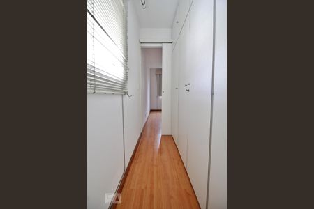 Apartamento à venda com 78m², 1 quarto e 1 vagaCloset