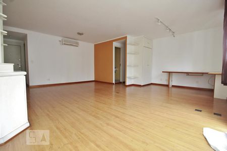 Apartamento à venda com 78m², 1 quarto e 1 vagaSala