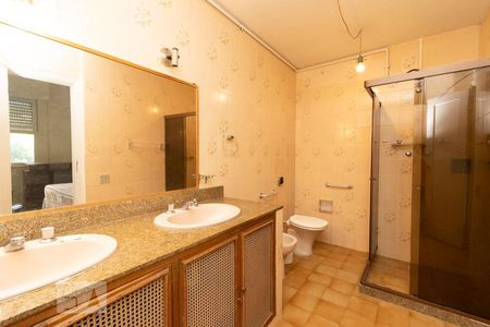 Apartamento à venda com 180m², 3 quartos e sem vaga Apartamento à venda com 180m², 3 quartos e sem vagaBanheiro Suíte