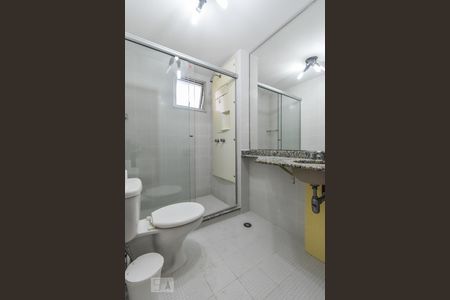 Apartamento para alugar com 44m², 1 quarto e 1 vagaSuíte - Banheiro