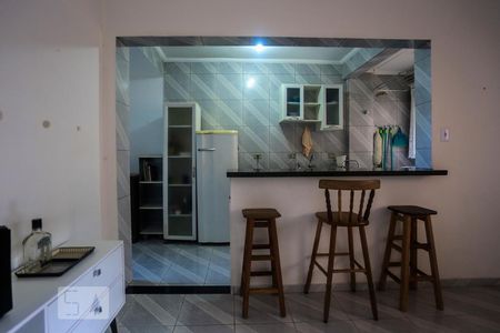 Cozinha de apartamento para alugar com 1 quarto, 40m² em Sumarezinho, São Paulo