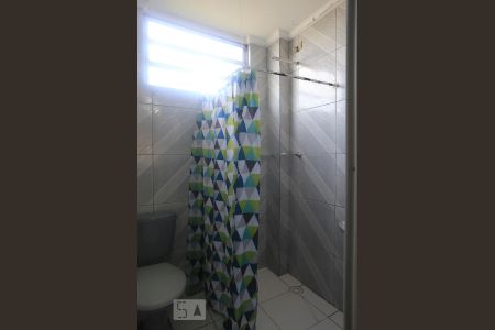 Banheiro de apartamento à venda com 1 quarto, 40m² em Sumarezinho, São Paulo