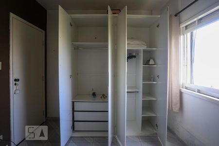 Quarto Armário de apartamento para alugar com 1 quarto, 40m² em Sumarezinho, São Paulo