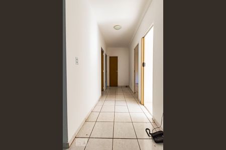 Apartamento para alugar com 83m², 3 quartos e 2 vagas Apartamento para alugar com 83m², 3 quartos e 2 vagasCorredor