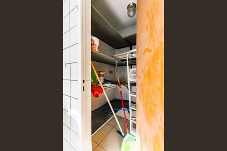 Apartamento para alugar com 83m², 3 quartos e 2 vagas Apartamento para alugar com 83m², 3 quartos e 2 vagasDispensa