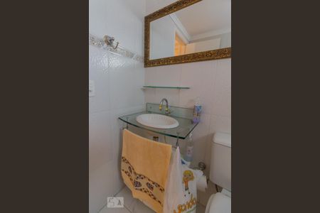 Banheiro  de apartamento à venda com 2 quartos, 49m² em Vila Rio de Janeiro, Guarulhos