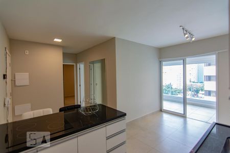 cozinha - sala de apartamento para alugar com 2 quartos, 65m² em Consolação, São Paulo