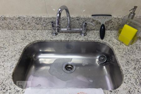 Apartamento para alugar com 120m², 3 quartos e 2 vagas Apartamento para alugar com 120m², 3 quartos e 2 vagasCozinha Pia
