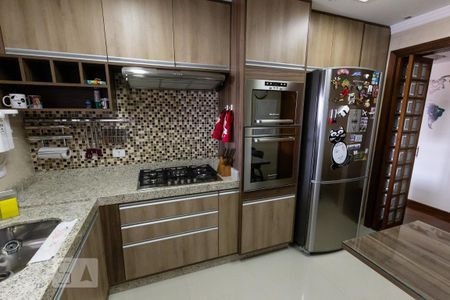 Apartamento para alugar com 120m², 3 quartos e 2 vagas Apartamento para alugar com 120m², 3 quartos e 2 vagasCozinha