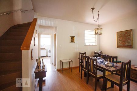 Casa para alugar com 170m², 3 quartos e 3 vagasSala