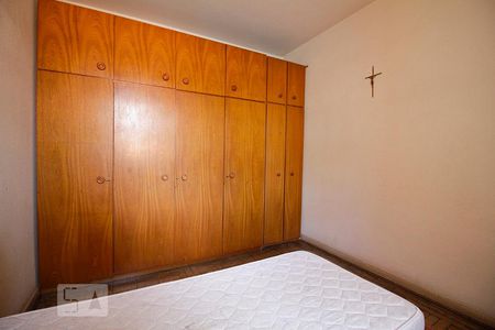 Casa para alugar com 170m², 3 quartos e 3 vagasQuarto 2