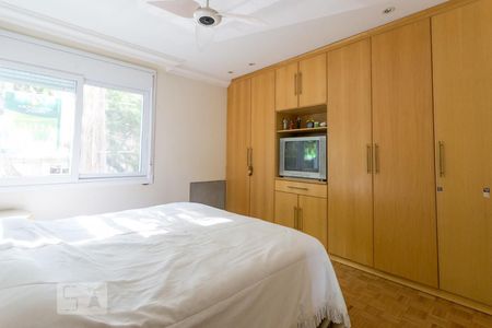 Suíte de apartamento para alugar com 4 quartos, 217m² em Bom Fim, Porto Alegre