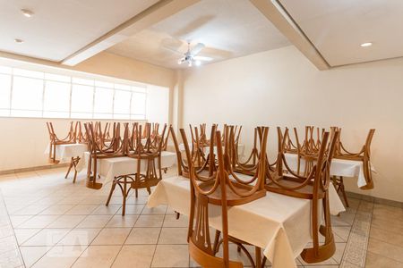 Apartamento para alugar com 217m², 4 quartos e 1 vaga Apartamento para alugar com 217m², 4 quartos e 1 vagaSalão de festas