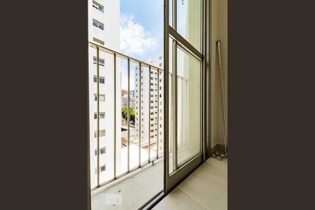 Varanda de apartamento para alugar com 1 quarto, 40m² em Vila Itapura, Campinas