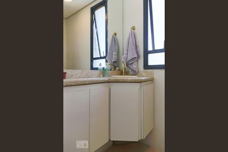 Apartamento à venda com 260m², 2 quartos e 3 vagas Apartamento à venda com 260m², 2 quartos e 3 vagasBanheiro 1